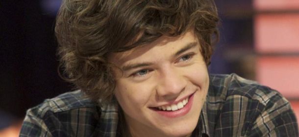 Harry Styles degli One Direction: tutti i segreti sul suo taglio di capelli [VIDEO]