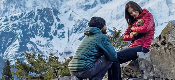 Decathlon presenta i piumini X-Light per uomo e per donna [VIDEO]