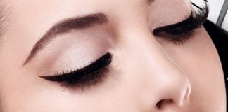 Eyeliner, ecco come applicarlo senza errori [TUTORIAL]