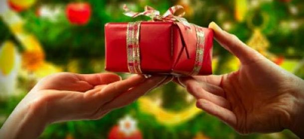 Cosa regalare a Natale al fidanzato? 10 idee per non sbagliare