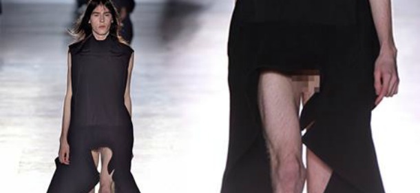 I modelli sfilano senza biancheria e senza pantaloni. Rick Owens scandalizza Parigi