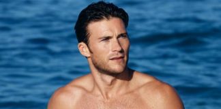 Scott Eastwood testimonial per Davidoff. Il figlio di Clint è un surfista amante dell'avventura