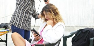 Elisabetta Canalis per Talco: scatti rubati dal backstage [FOTO]