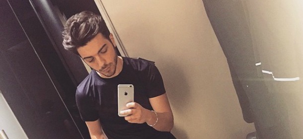 Gianluca Ginoble in Armani: il look prende il volo su Instagram