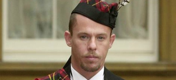 Alexander McQueen: una mostra e un libro per rendere omaggio al suo genio