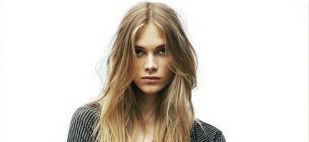 Stav Strashko: la modella che spopola sulle passerelle è un uomo
