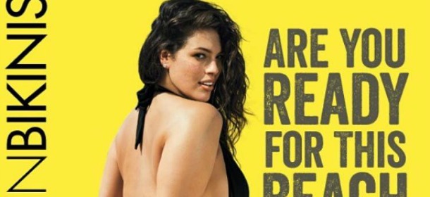 La curvy Ashley Graham in bikini contro la campagna sulla prova costume