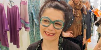 Vanessa Foglia, Abitart: "Uso i tessuti come colori al olio per dipingere i miei abiti"