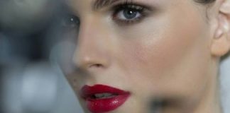 Andreja Pejic, prima modella transgender testimonial di un brand di cosmetici