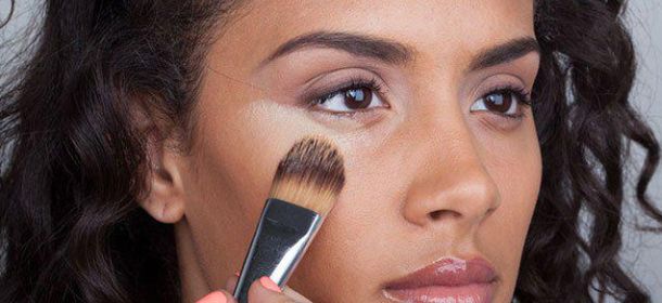 Baking make up, la nuova tendenza per un trucco a lunga tenuta [TUTORIAL]