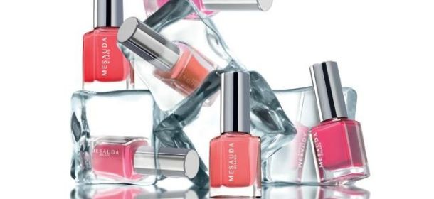 Smalti, da Essie a Mesauda: l'estate gioca con le tinte fluo e con i colori pastello