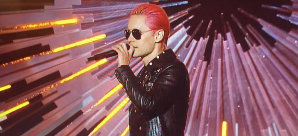 Jared Leto, capelli rosa agli Mtv Video Music Awards: "Solo lui può qualsiasi cosa"