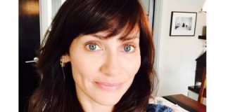 Natalie Imbruglia cambia look: capelli ondulati e abiti chic
