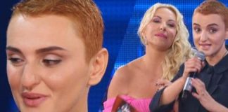 Arisa, capelli rossi sfoggiati a Ti lascio una canzone. Promossa o bocciata?