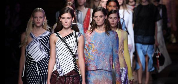 MFW 2015, Emilio Pucci: un tuffo nel mare per il debutto di Massimo Giorgetti