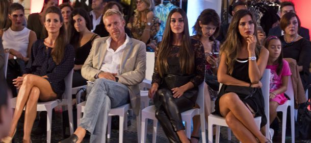 Cannella, sfilata per la collezione autunno/inverno 2015-2016. Gli ospiti vip [FOTO]