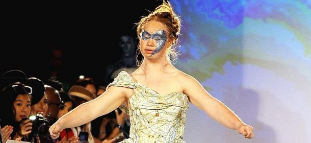 Madeline, la modella con la sindrome di Down debutta in passerella alla NYFW