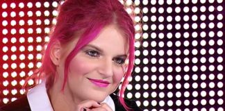 Chiara Galiazzo cambia look: capelli fucsia. Promossa o bocciata?