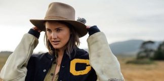 Kyleigh Kühn, la modella rinuncia allo shopping per dire basta agli sprechi