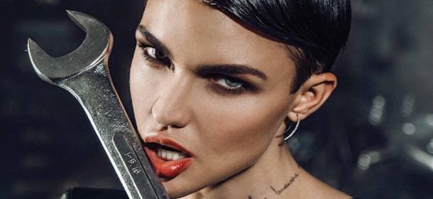 Ruby Rose: chi è la modella che presenterà gli Mtv Ema 2015 [FOTO]