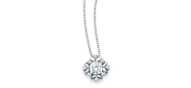 Miluna, il collier della collezione Miss Italia 2015 all'asta per beneficenza