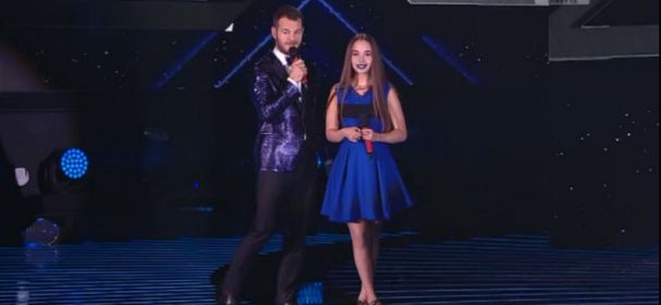 X-Factor 9 e Orea Malià, look sexy e naturali nel secondo live
