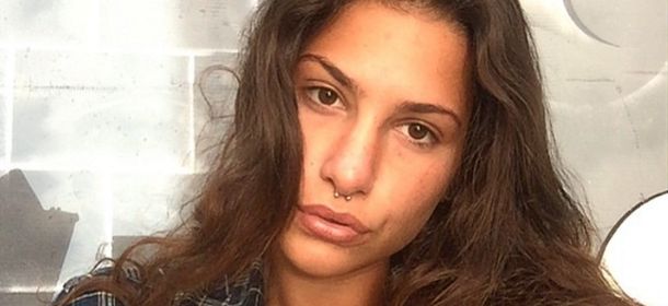 Ludovica Valli e quel piercing della discordia: rovina il suo look?