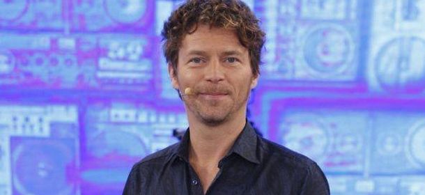 Marco Maccarini veste Etro (anche) per Amici 15