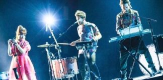 XF9, i Moseek e quell'abito di Elisa Pucci color "mucchino rosa" [FOTO]