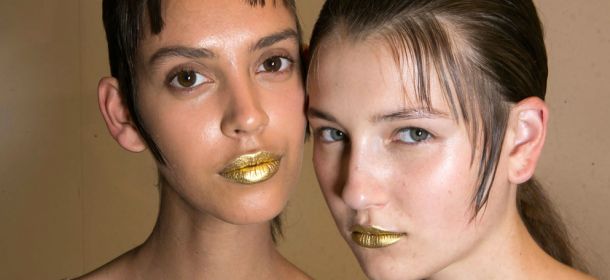 Natale 2015, come truccarsi per le festività? La parola d'ordine è "oro"