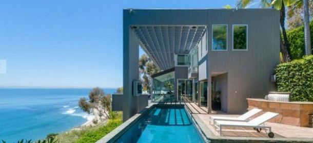 Jennifer Lopez apre le porte della sua casa da sogno
