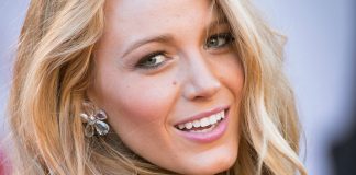 Blake Lively promette scatti hot col pancione