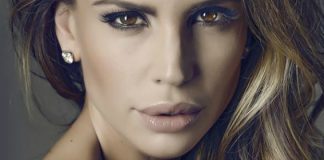 Claudia Galanti fa impazzire il web con un selfie hot su Instagram