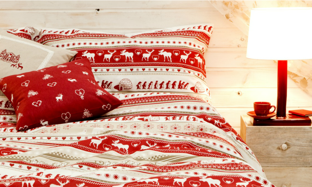 Decorazioni natalizie: idee camera da letto