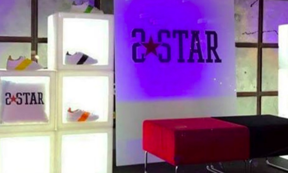 2STAR presenta a Milano la nuova stellare collezione SS 2017 delle iconiche sneakers