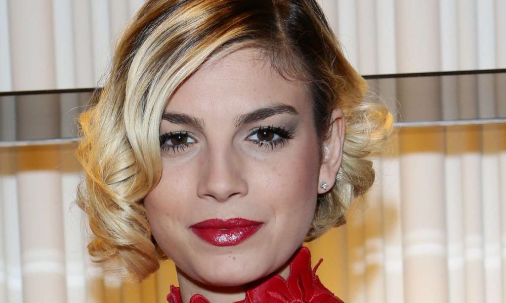 Emma Marrone rivoluziona il suo look: le immagini fanno il giro del web [FOTO]
