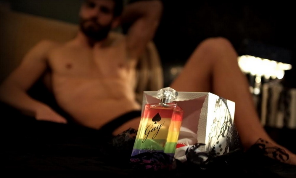 Unique Gay