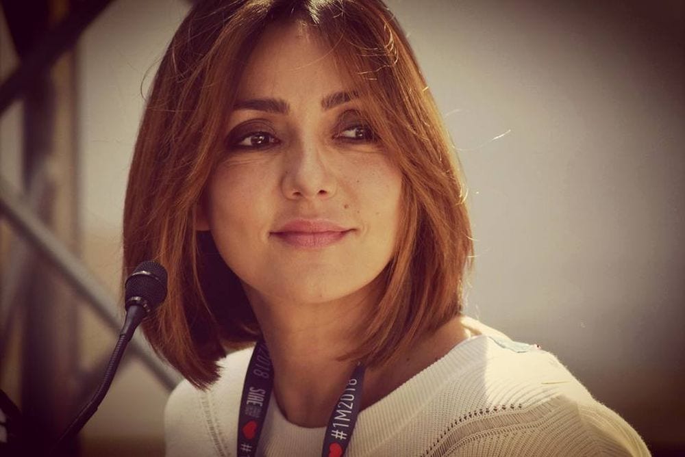 Ambra Angiolini, t-shirt da 300 euro al Concerto del Primo Maggio? [FOTO]