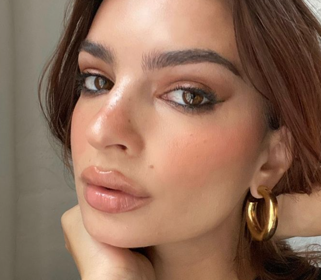 Emily Ratajkowski abiti premaman