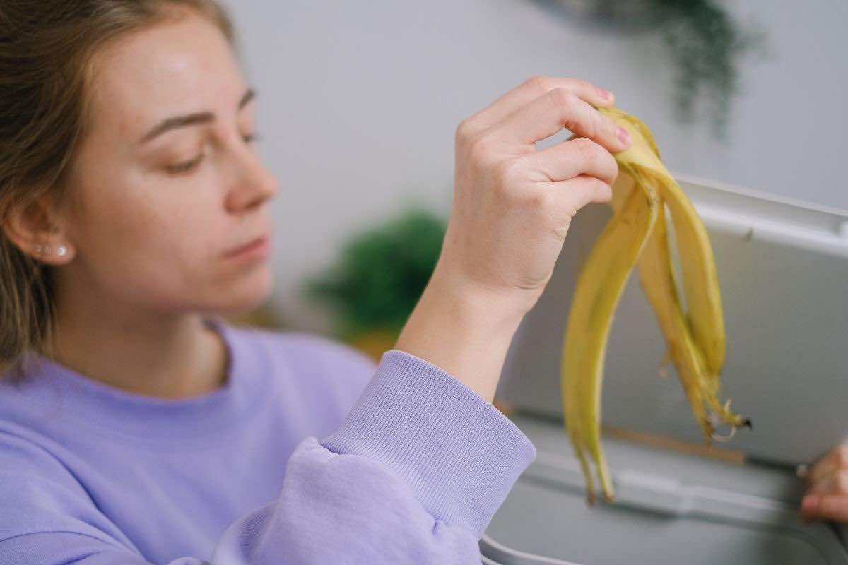 non gettare buccia di banana