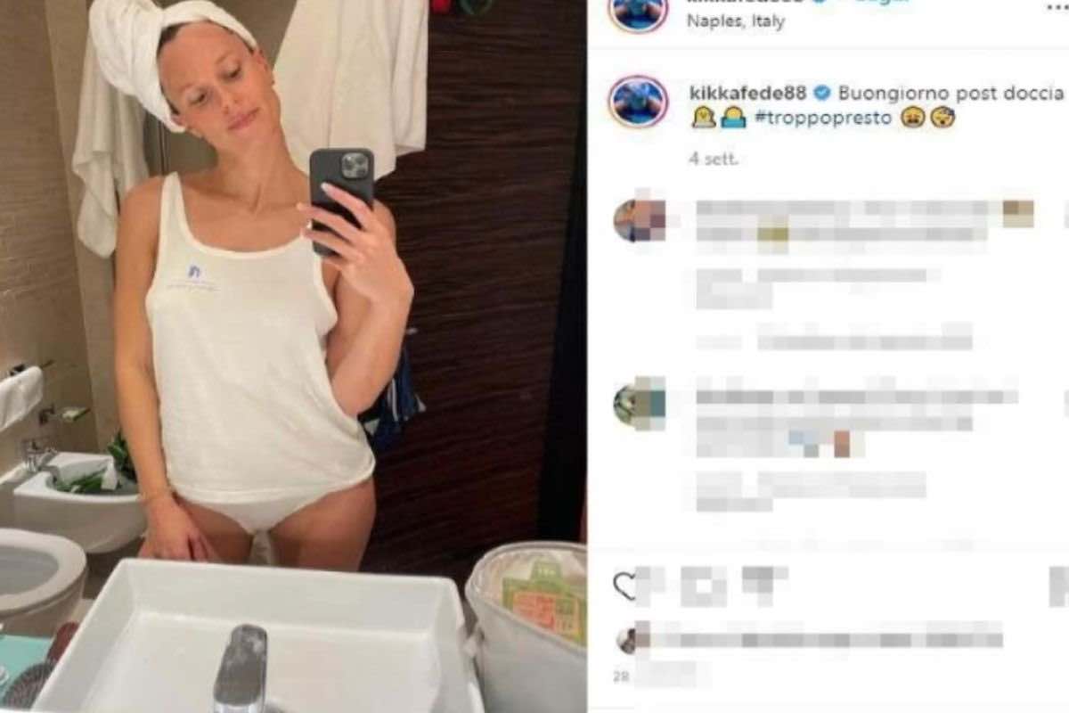 federica pellegrini selfie nello specchio