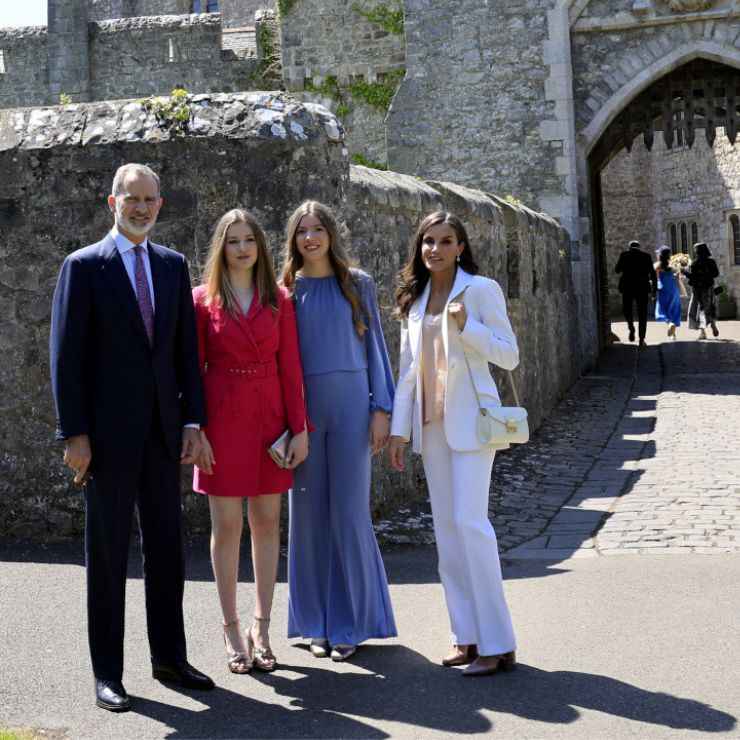 Principessa Leonor look laurea