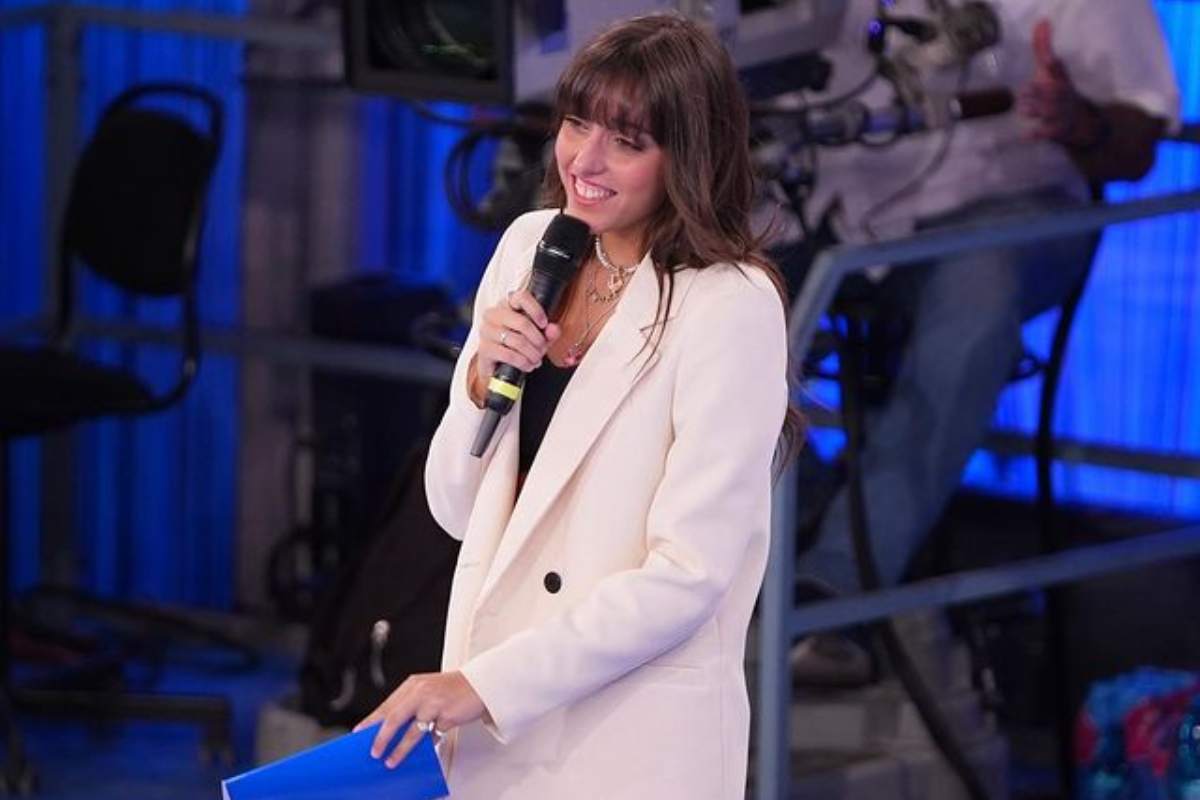 Giulia Stabile frangetta
