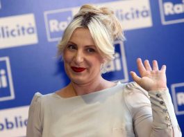 Katia Follesa figlia somiglianza