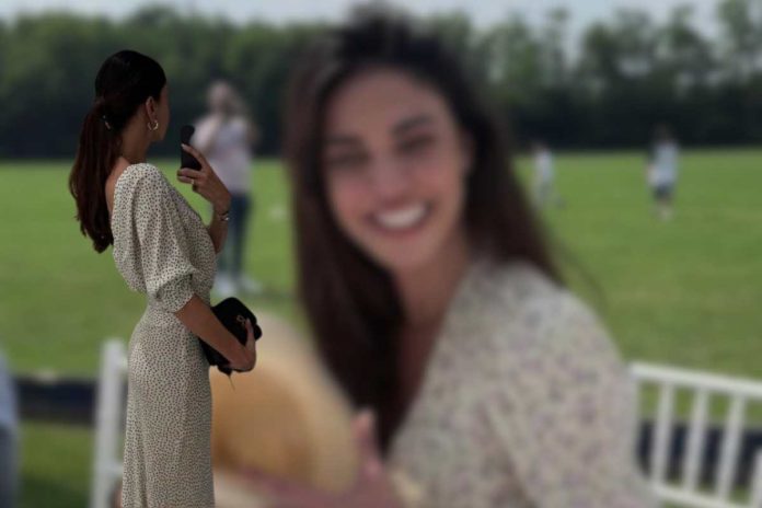 belen rodriguez abito velvetstyle.it 19062023 belen rodriguez abito scarpe