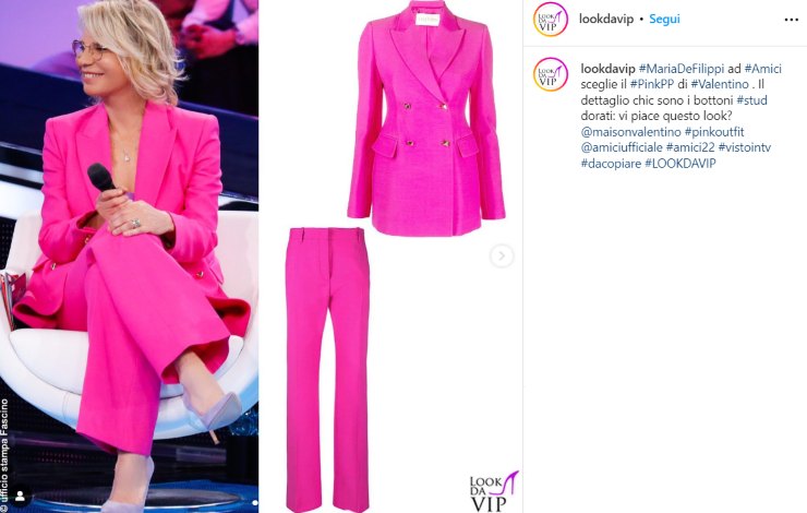 maria de filippi look tailleur rosa color block