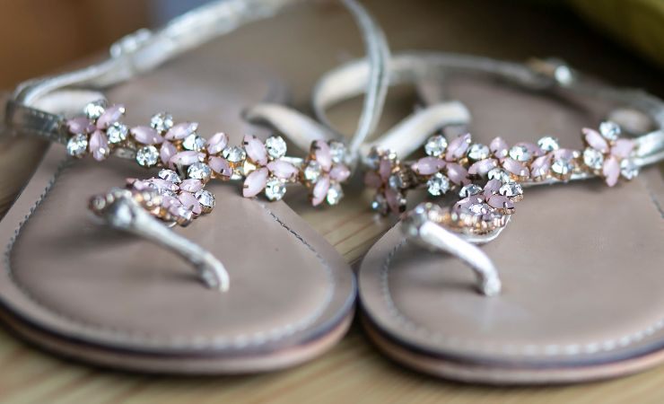 sposa spiaggia scarpe infradito