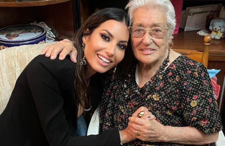 elisabetta gregoraci con sua nonna