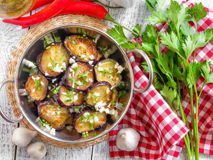 come mangiare millefoglie melanzane