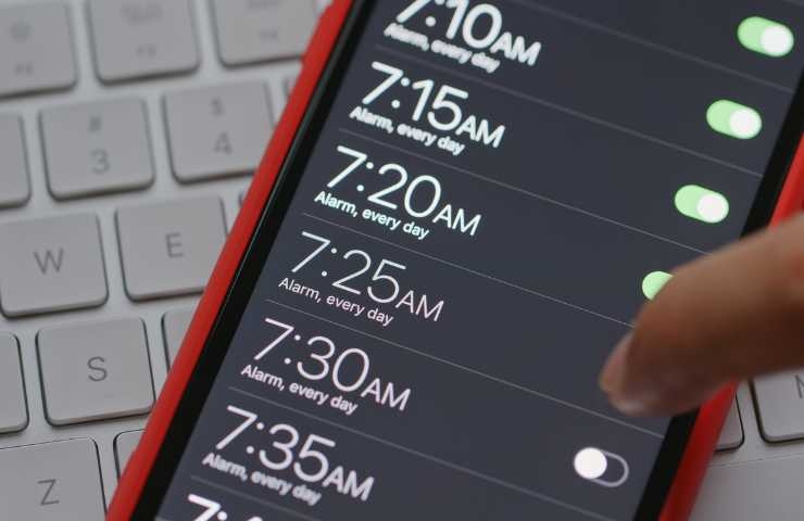 impostare sveglia per bere